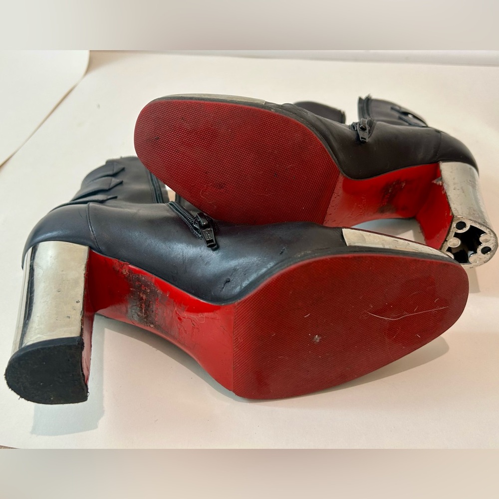 Christian Louboutin Black Leather Ankle Boots with Silver Cap Toe & Heel - Picture 11 of 16